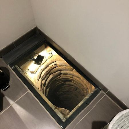 Nouveau : Le Puits De Sarlat Bagian luar foto