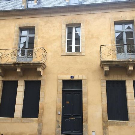 Nouveau : Le Puits De Sarlat Bagian luar foto